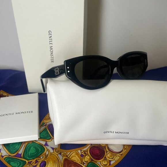 Gentle Monster Statement Black Sunglasses Gold Detail Trendy